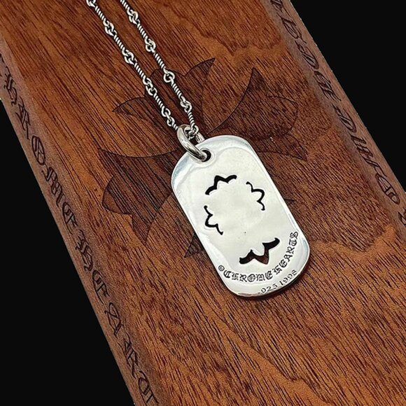 Chrome Hearts Cross Military Card Pendant Necklace - Picture 6 of 7